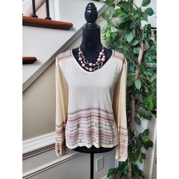 Lucky Brand Women Cream Polyester Round Neck Long Sleeve Pullover Blouse Size M - Picture 1 of 11